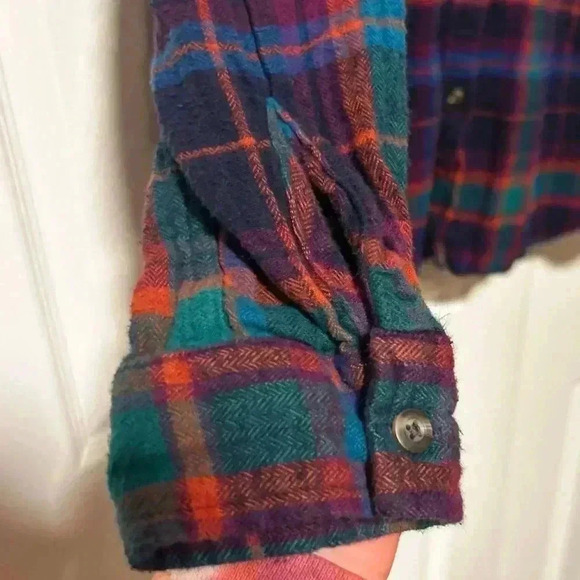 Natural Reflections Vintage Plaid Flannel | Purple, Red, Green Multi | XL - Picture 5 of 8
